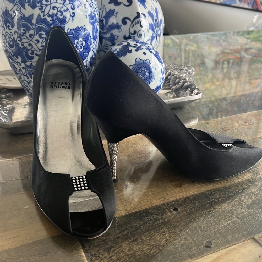 Like new satin high heels - Picture 2 of 5